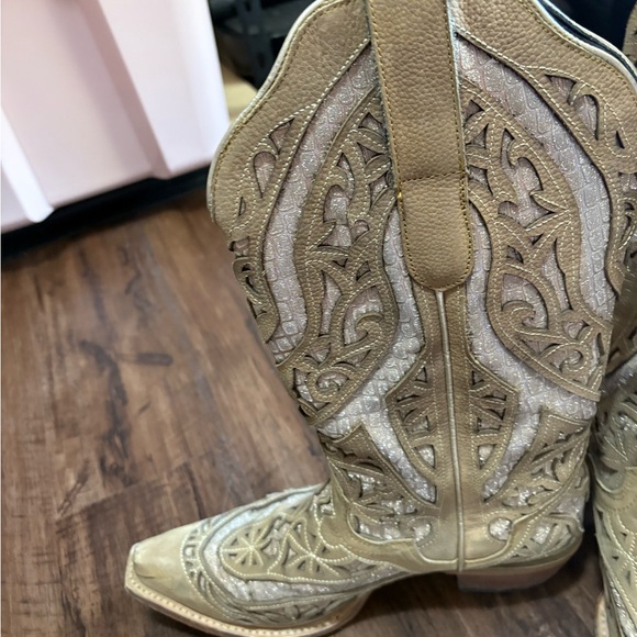 JB Dillon Tan with Sparkle Croc Print Inlay Snip Toe Western Cowboy Boots - Picture 2 of 8